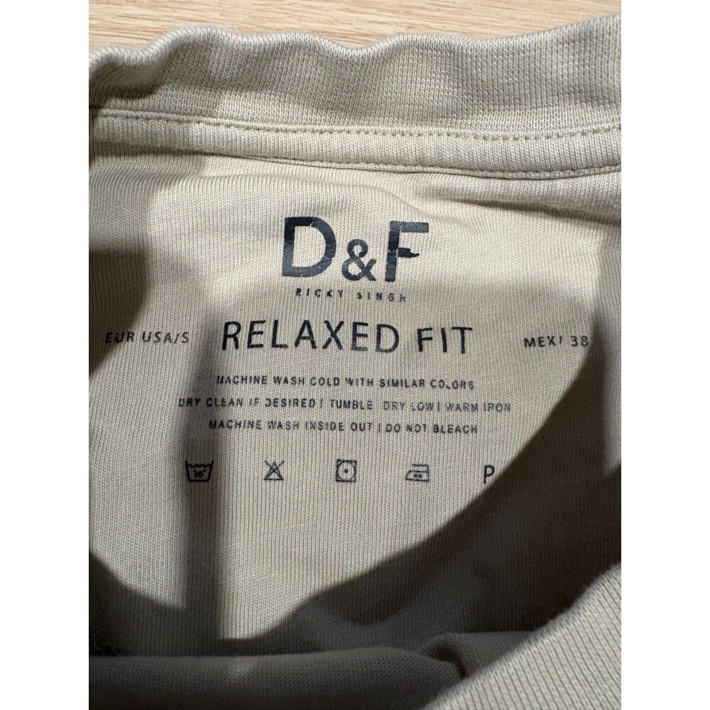 D&F Ricky Singh Lumière Latte Paris Cafe Graphic T-Shirt S Relaxed Fit Cotton - Picture 8 of 11
